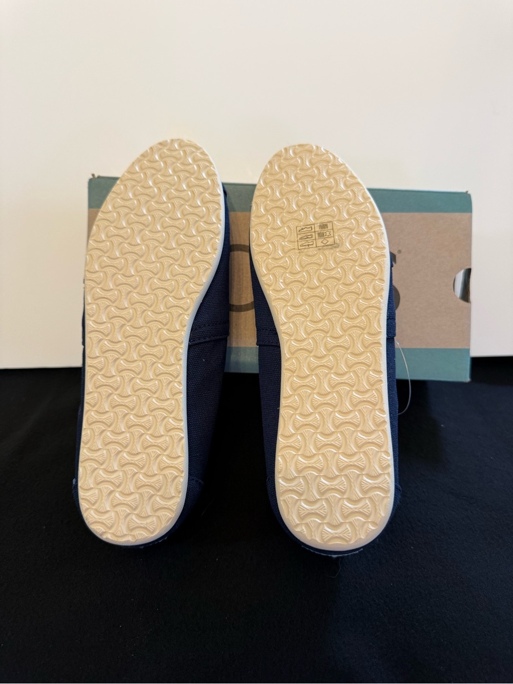 Toms Classic Slip-On Flats in Navy Blue - Picture 4 of 6